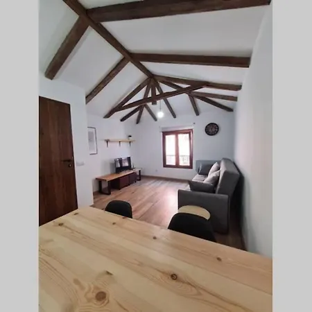 119e2 - Con Encanto En Pleno Centro *